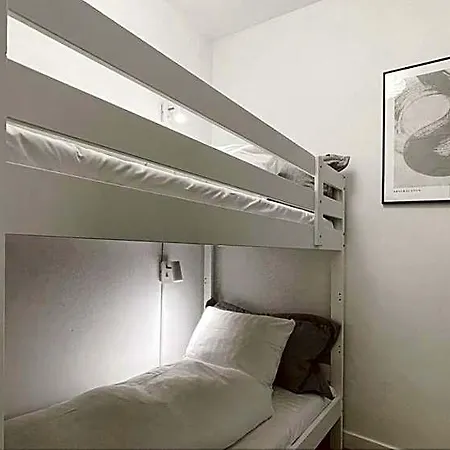 Family-friendly 3br Retreat ホテル 3*